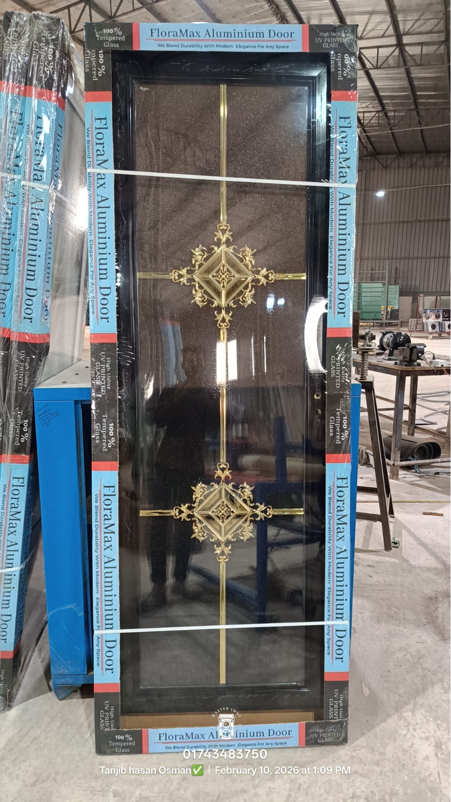 Aluminium Jara Door Black